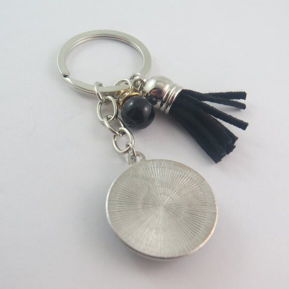 Surfing Keychain – Ocean Wave Surfer Key Ring with Tassel and Bead Accent, Beach - Picture 4 of 4